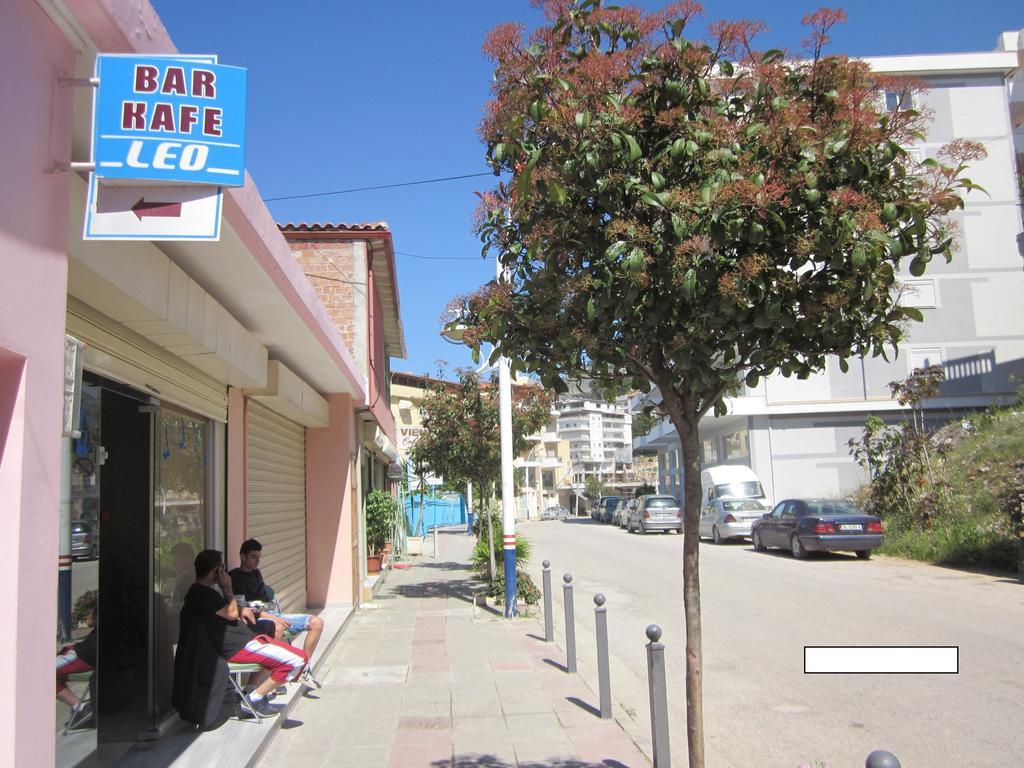 Guest House And Tavern Leo Sarandë Exteriér fotografie